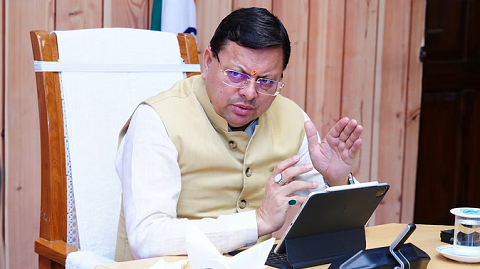 सीएम ने धर्मांतरण और अतिक्रमण मामलों में कार्रवाई की रिपोर्ट तलब, दिए सख्त निर्देश..