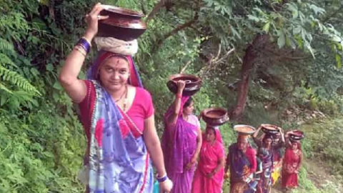 कुमाऊं में गूंजा लोक पर्व बिरुड़ पंचमी, इस दिन अनाज भिगोने की परंपरा के पीछे है खास मान्यता..